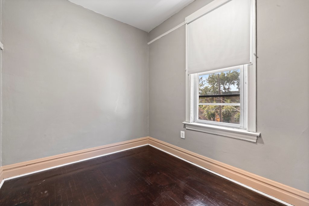4320 S Marshfield Avenue Property Photo 16