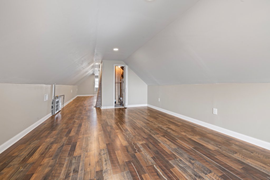 4320 S Marshfield Avenue Property Photo 22