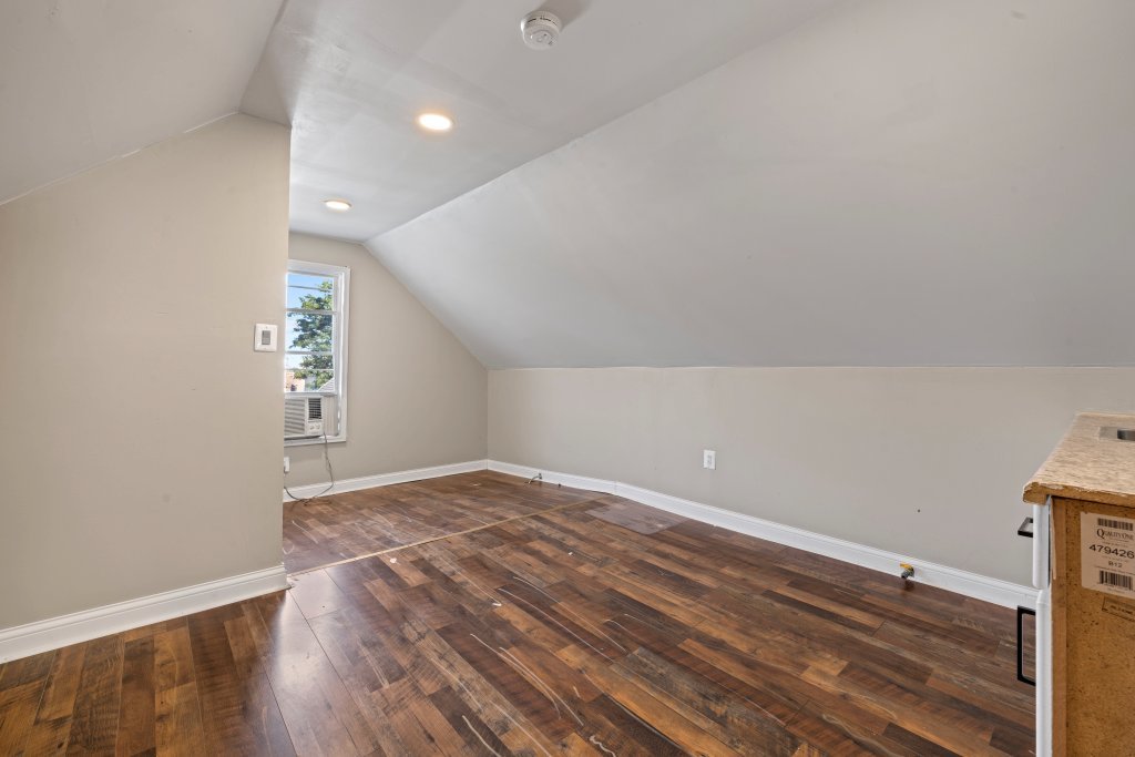 4320 S Marshfield Avenue Property Photo 23