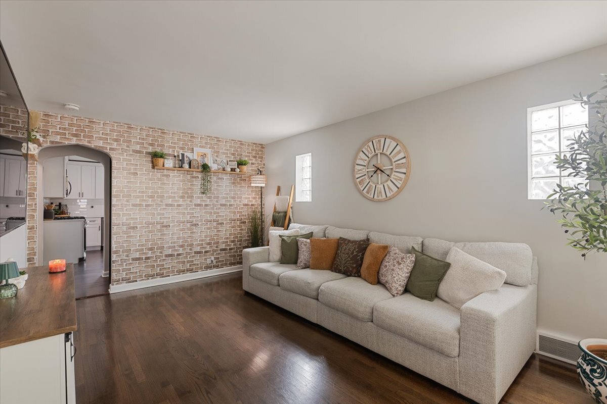 4031 Park Avenue Property Photo 4