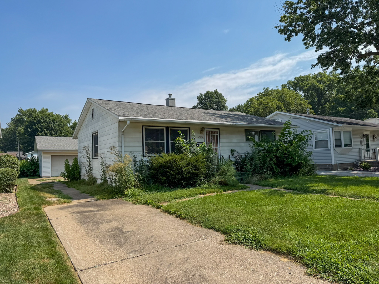 2015 Maple Street Property Photo 1