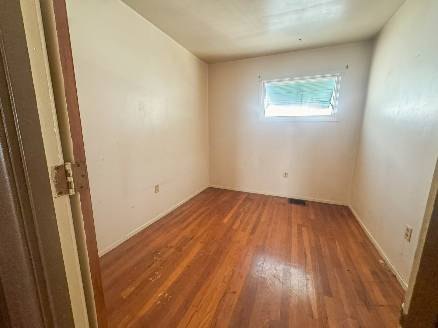 2015 Maple Street Property Photo 7