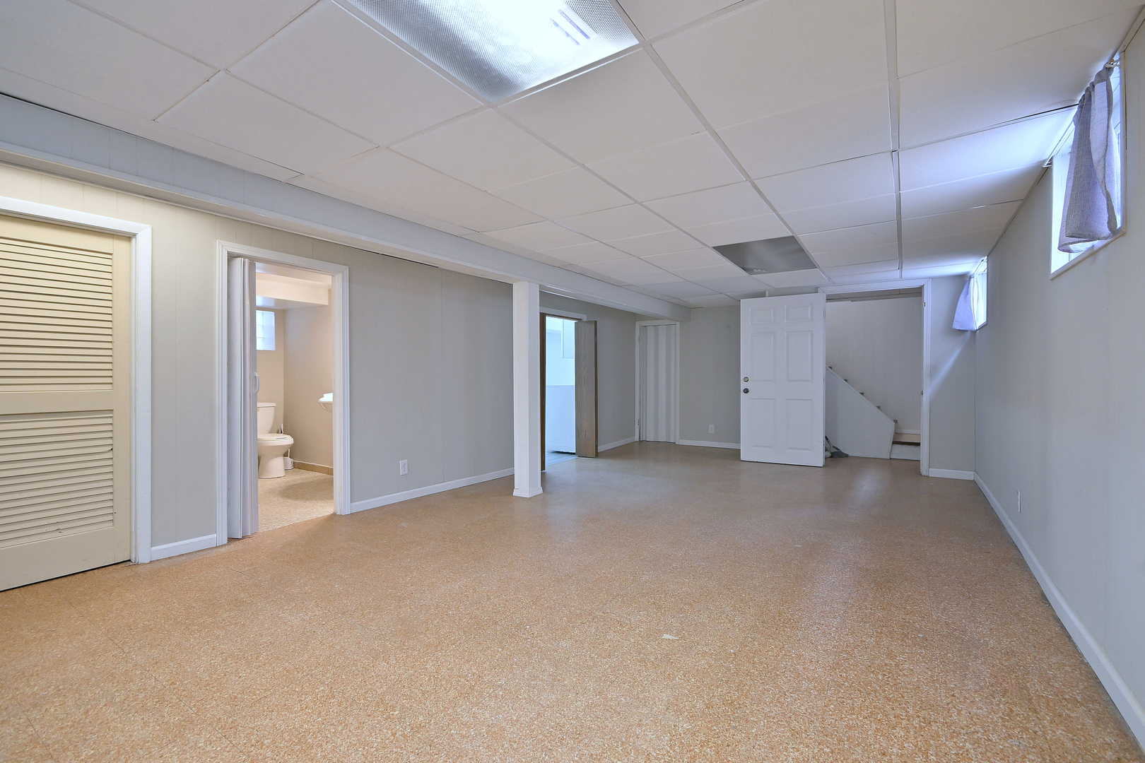 11121 S Ewing Avenue Property Photo 11