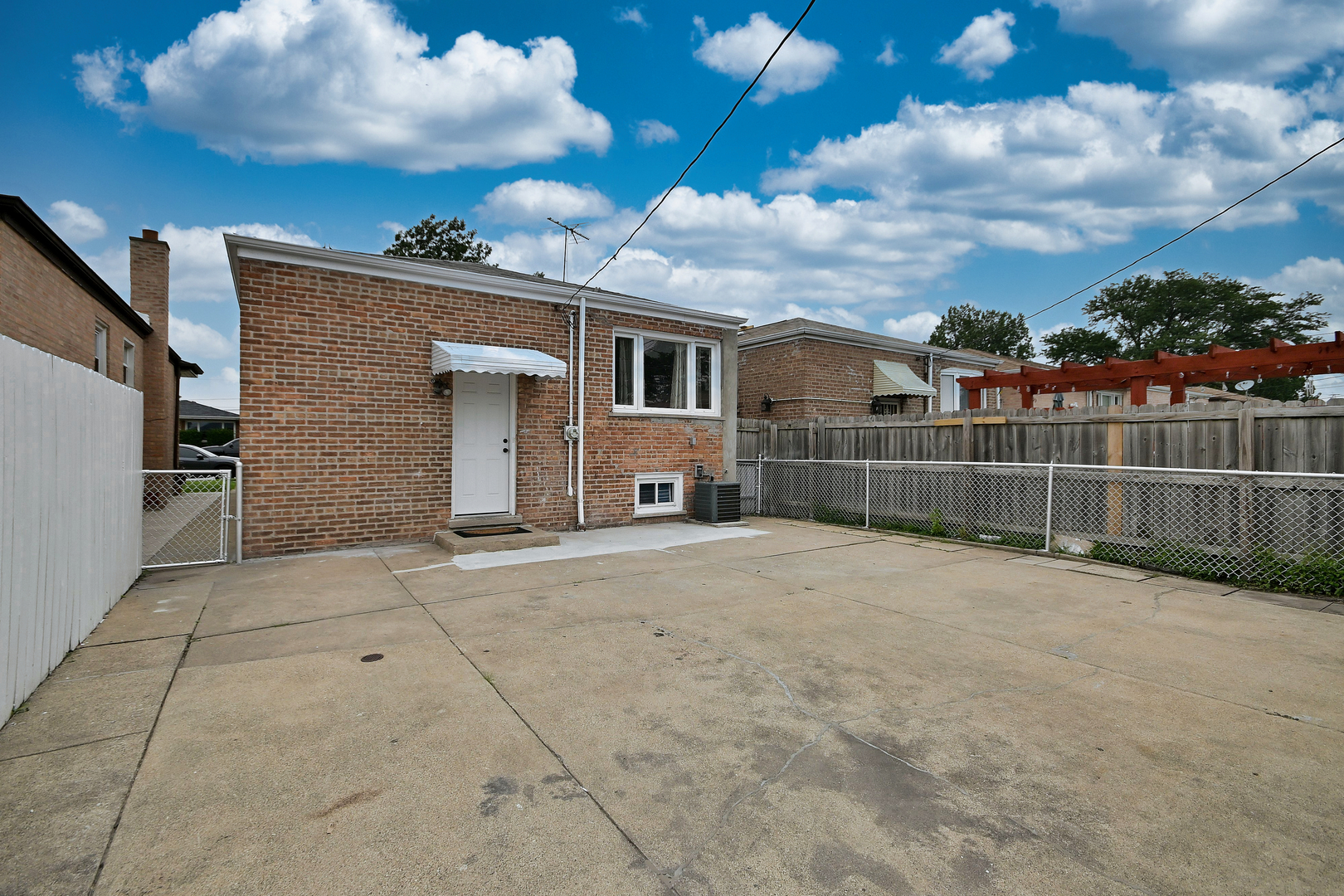 11121 S Ewing Avenue Property Photo 16