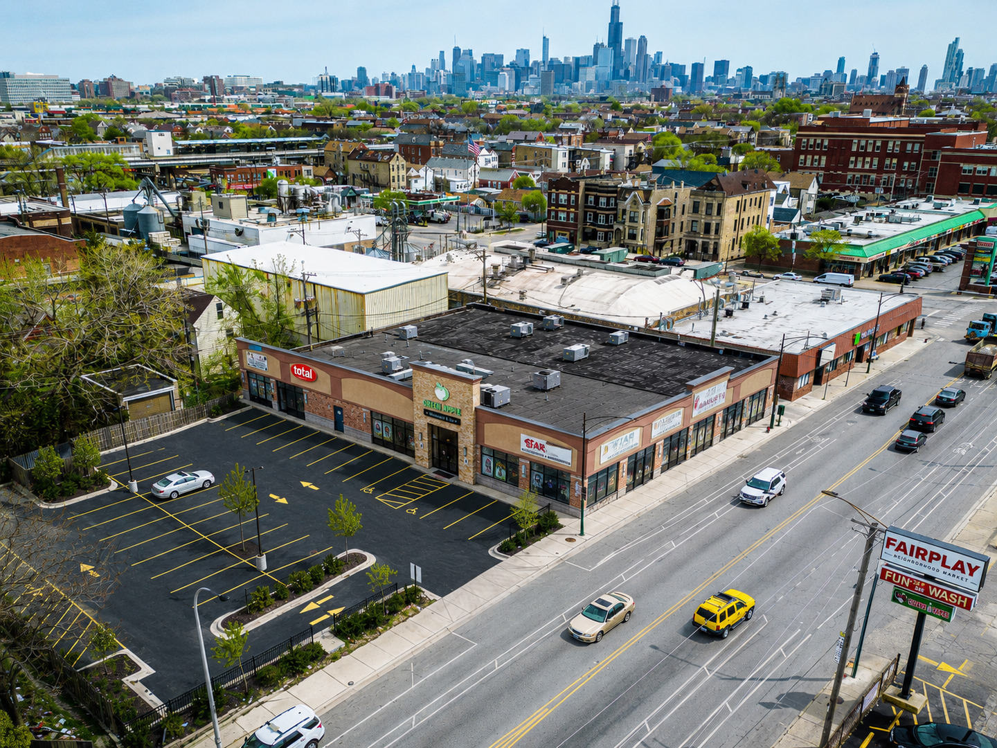2418 W Cermak Road B Property Photo 4