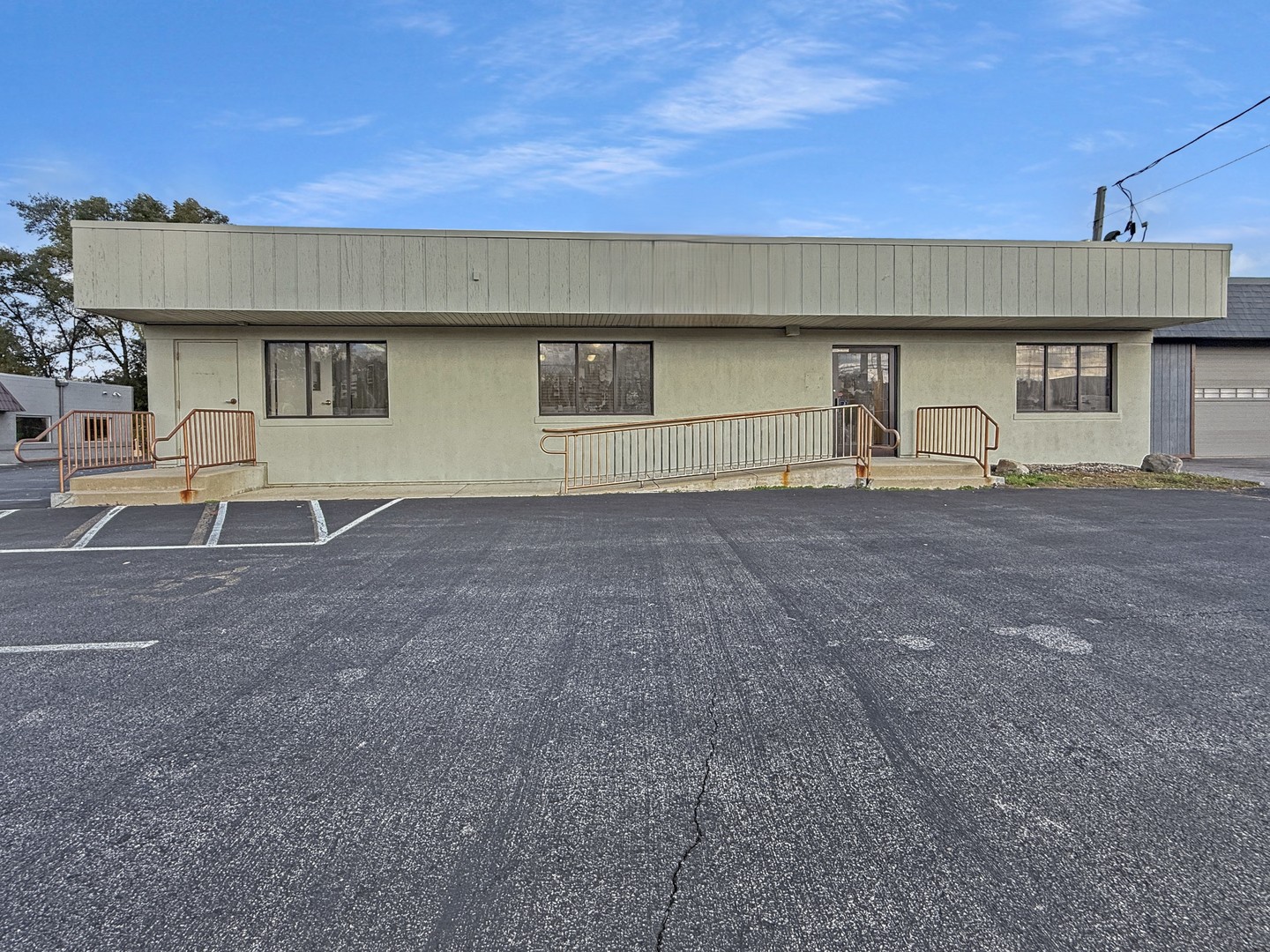 2904 W Il Route 120 Property Photo 1