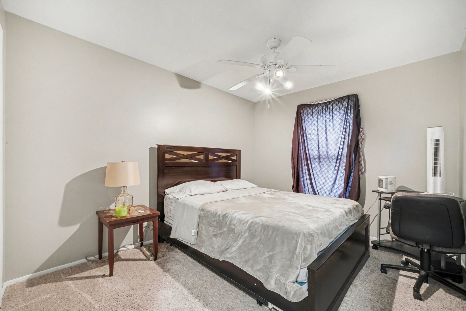 532 Carlyle Lane Property Photo 10