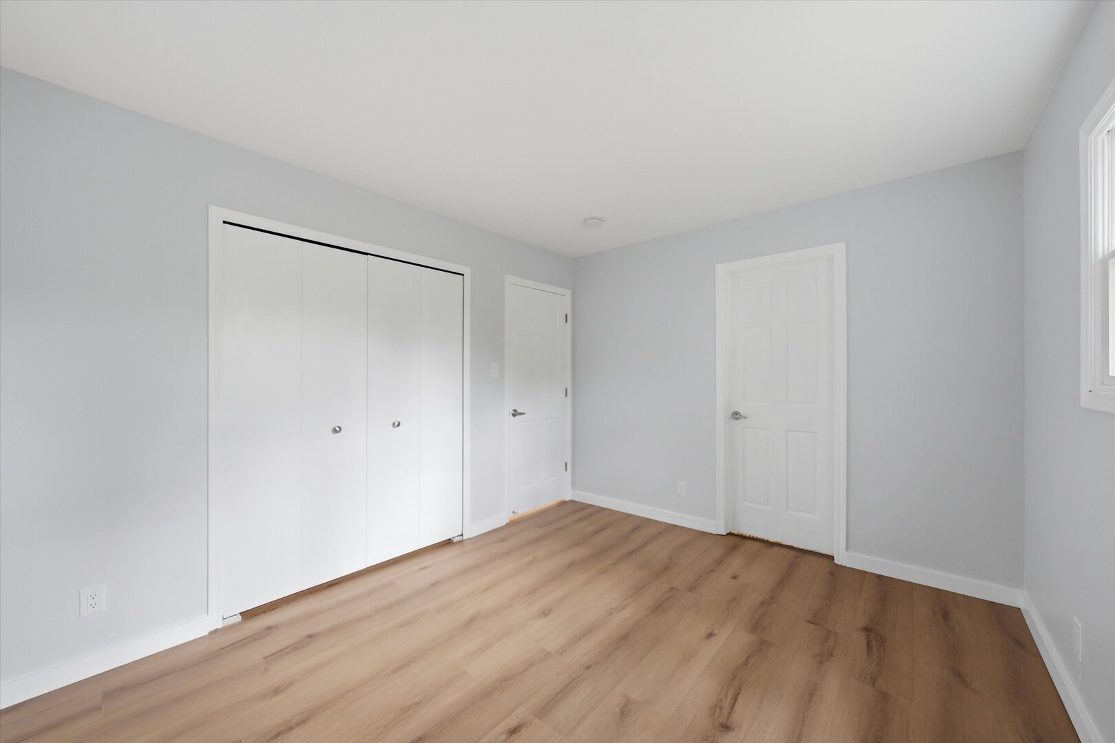 212 Kenilworth Drive Property Photo 17