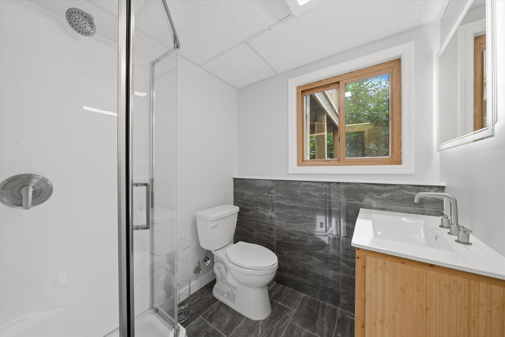 212 Kenilworth Drive Property Photo 27