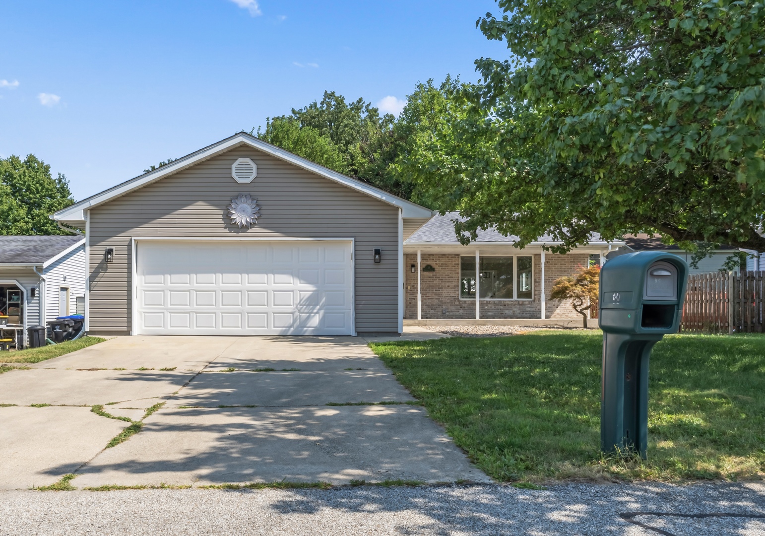 38 Edgewood Court Property Photo 1
