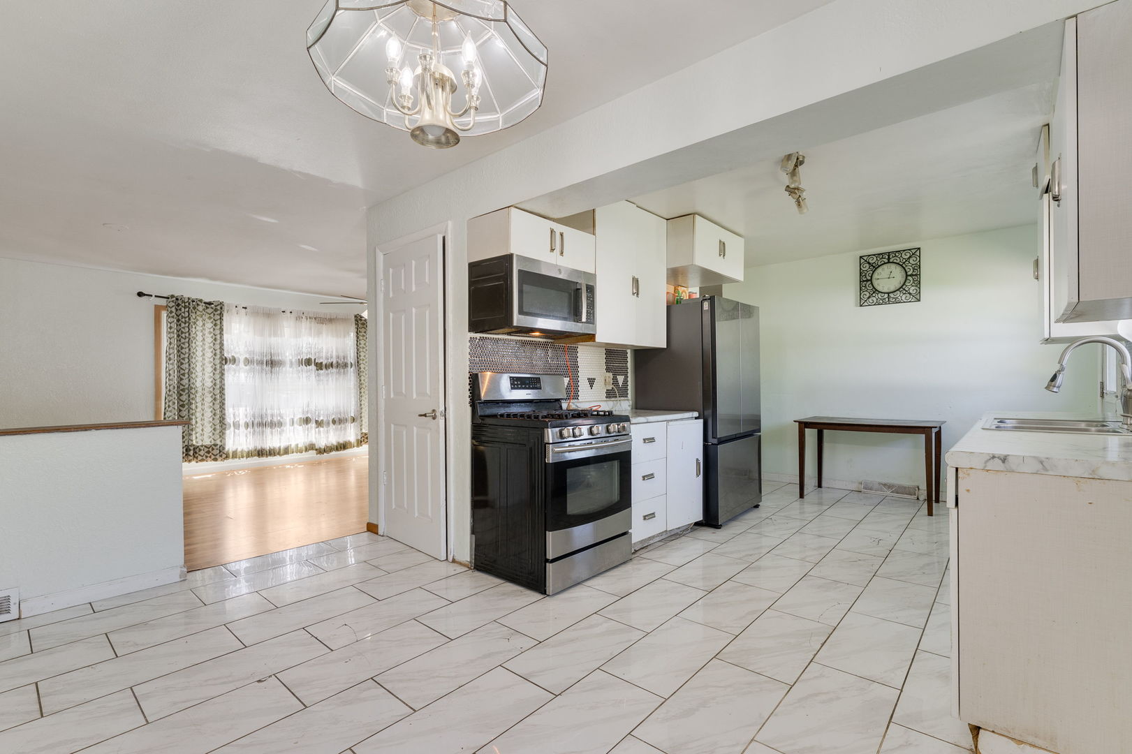 2308 185th Street Property Photo 4