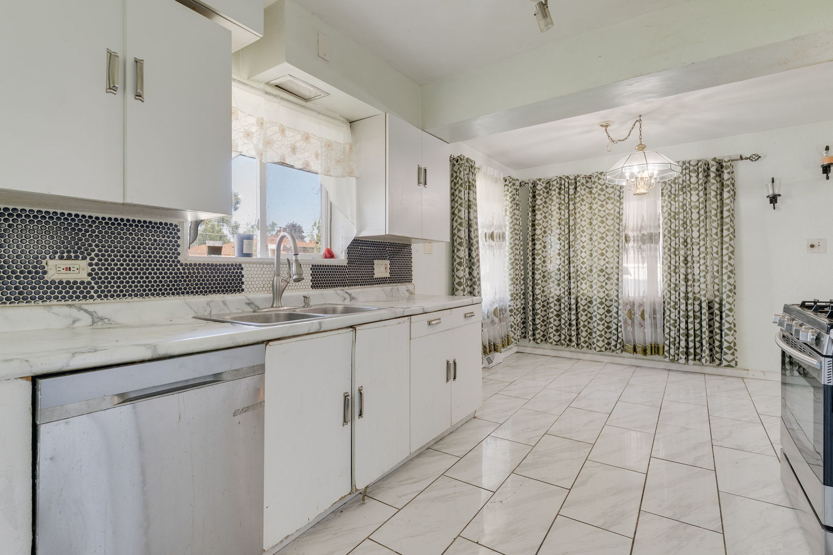 2308 185th Street Property Photo 6