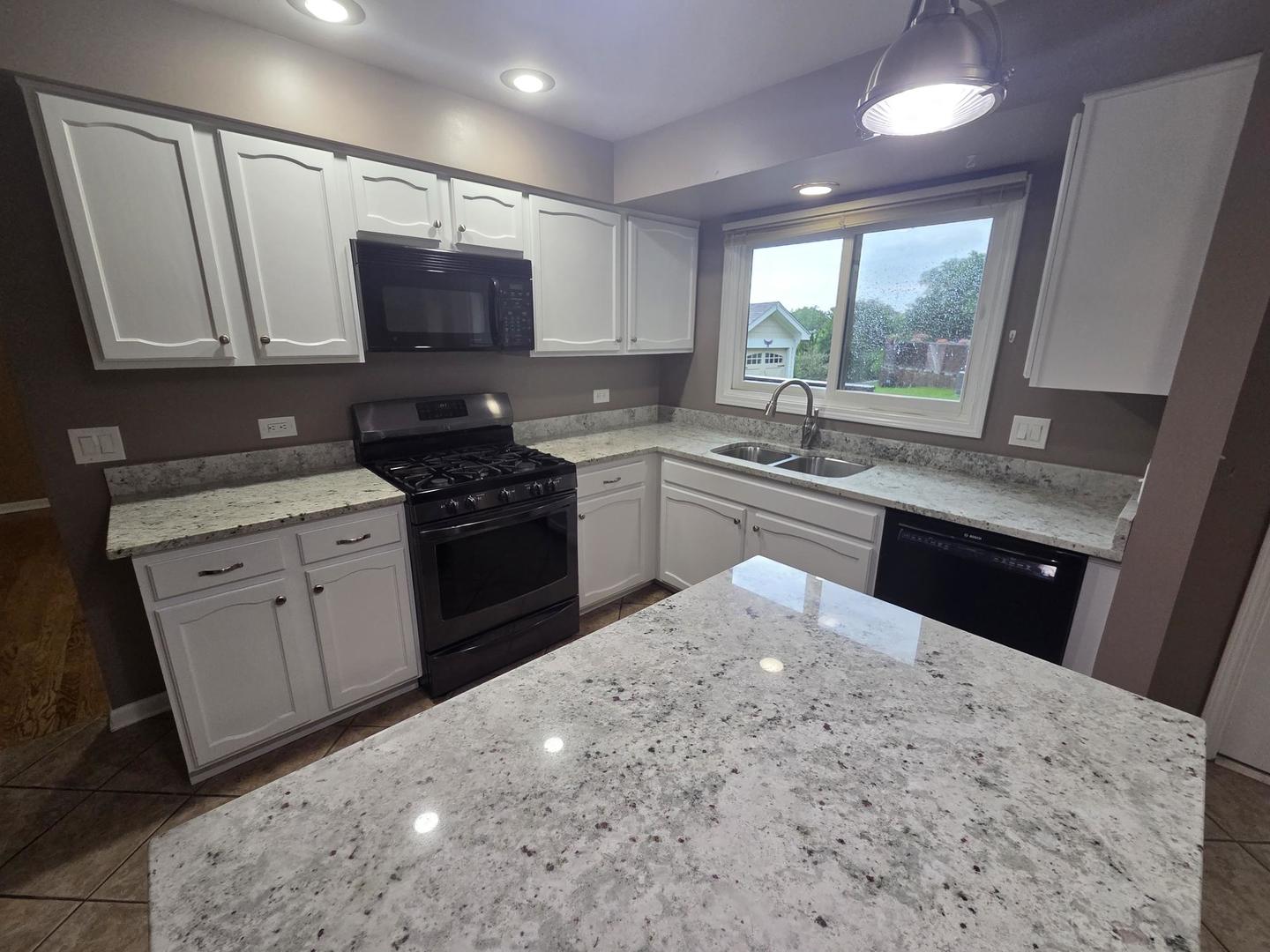 180 Farmgate Drive Property Photo 8