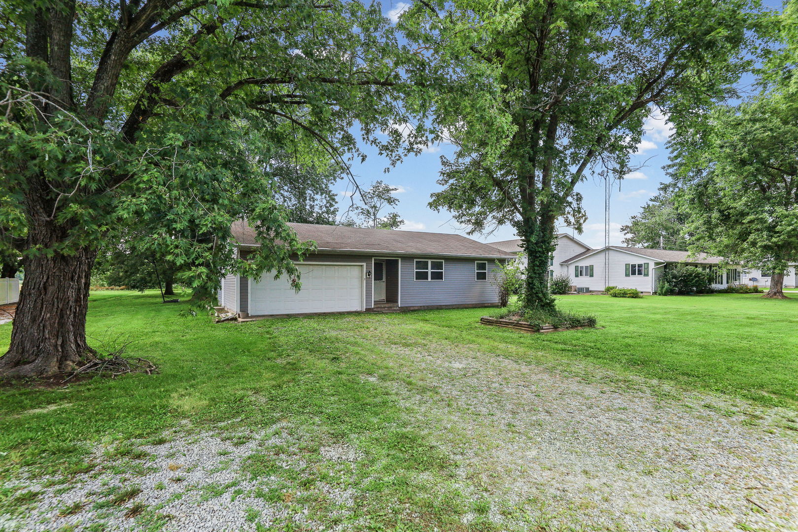 3275 Selmaville Road Property Photo 2