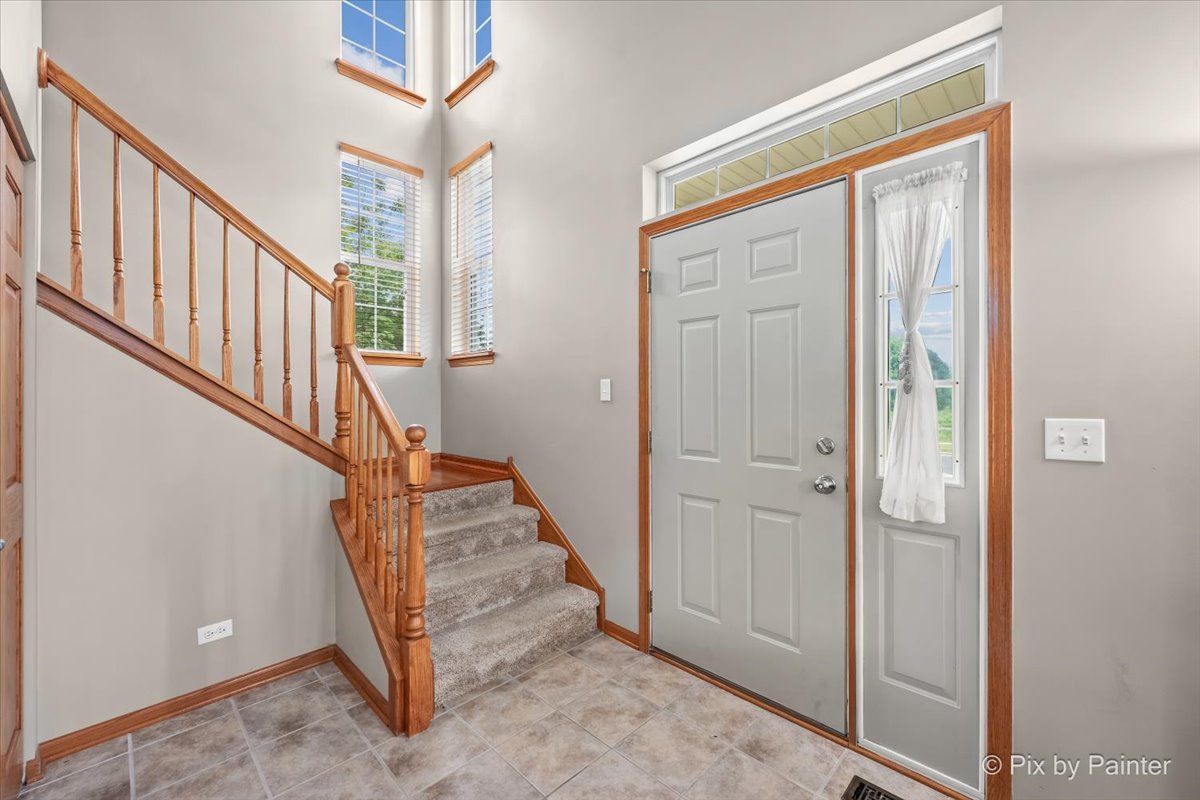 2125 Braeburn Drive A Property Photo 2