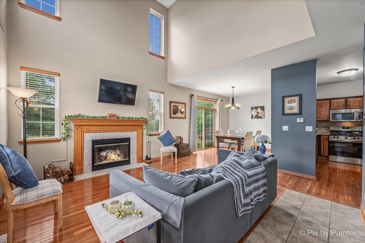 2125 Braeburn Drive A Property Photo 3