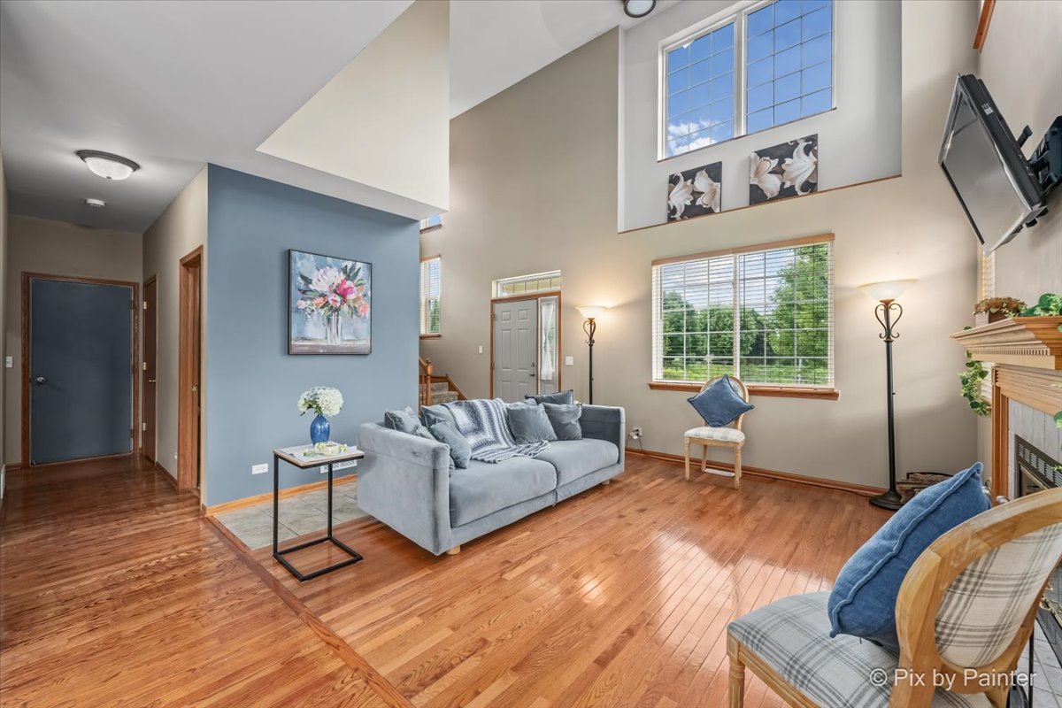 2125 Braeburn Drive A Property Photo 6