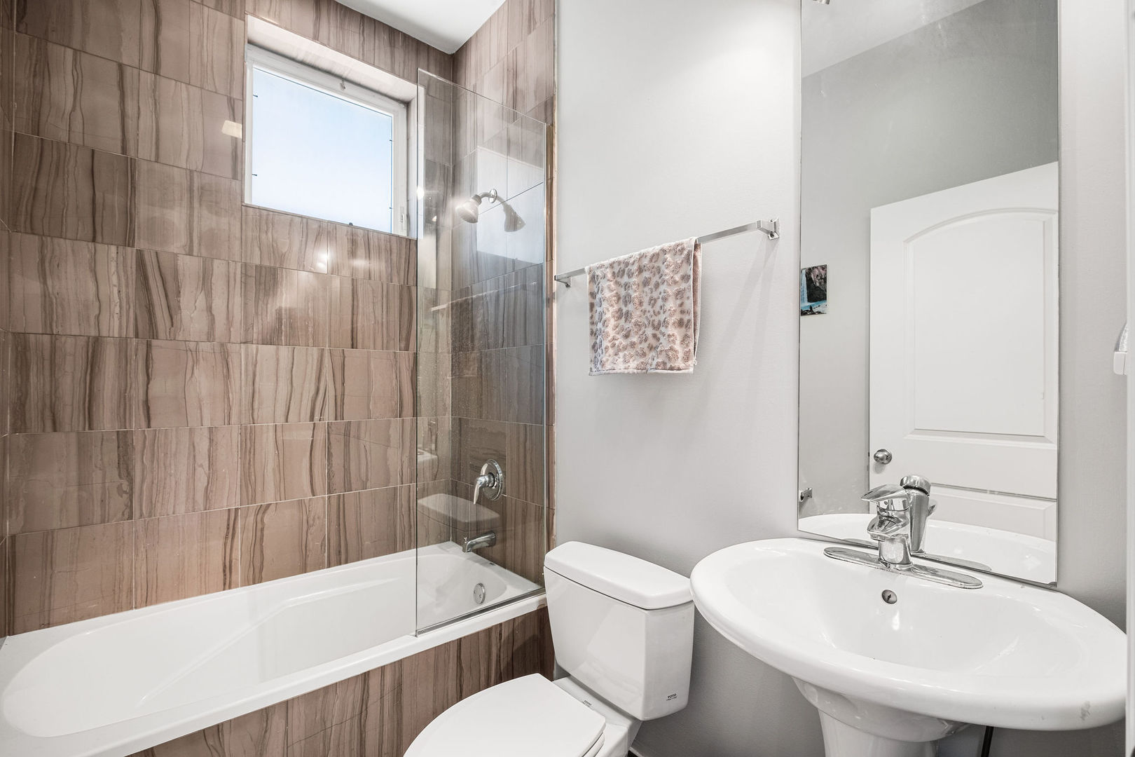 3312 W Diversey Avenue 1n Property Photo 17