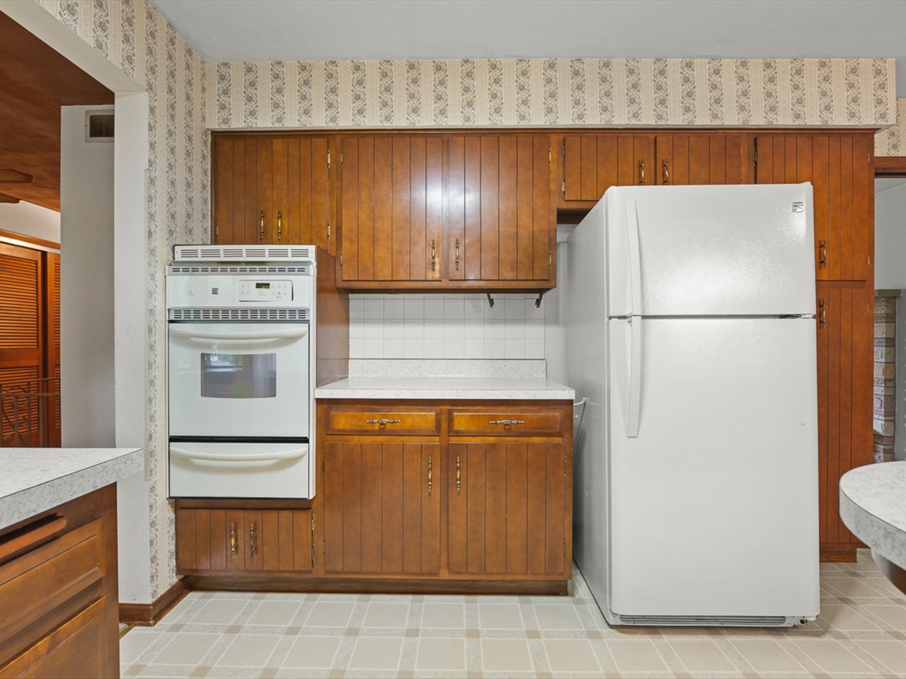 4367 Shorewood Drive Property Photo 10