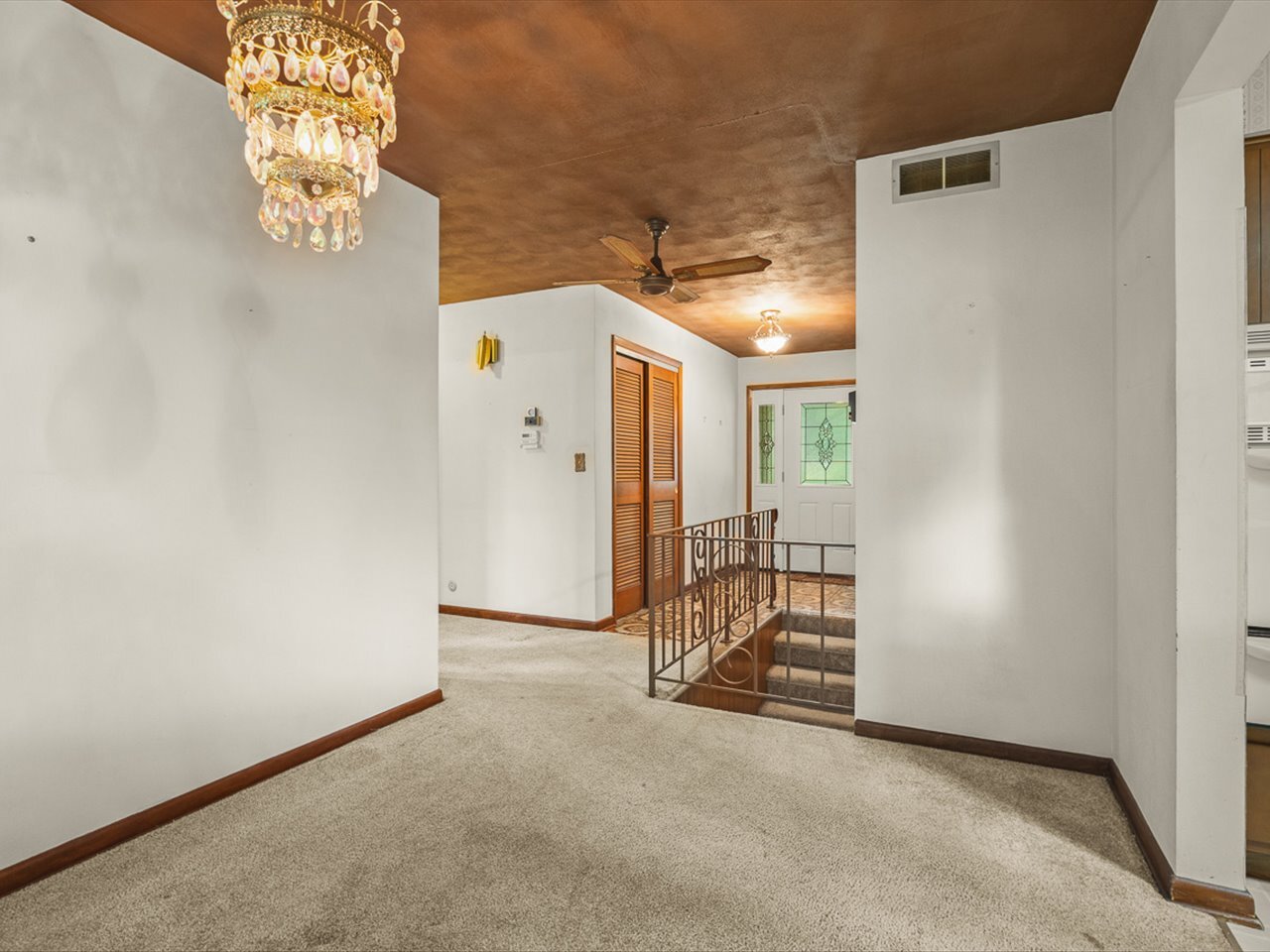 4367 Shorewood Drive Property Photo 14