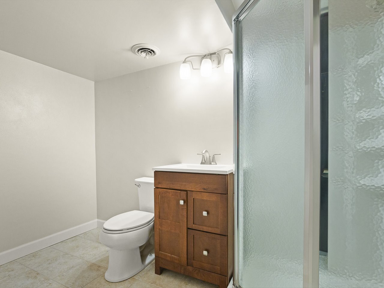 4367 Shorewood Drive Property Photo 27