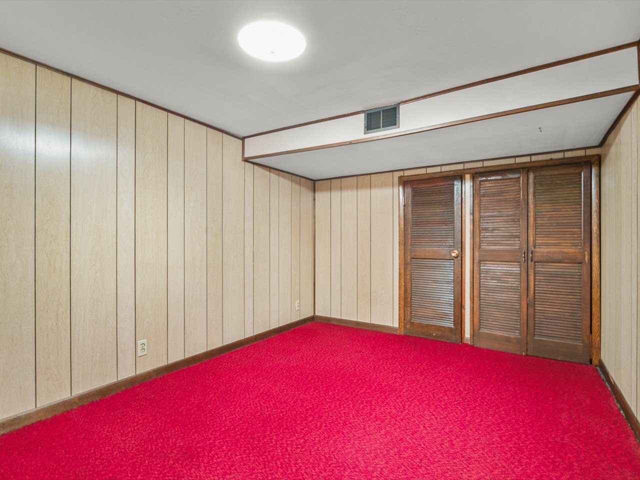 4367 Shorewood Drive Property Photo 28