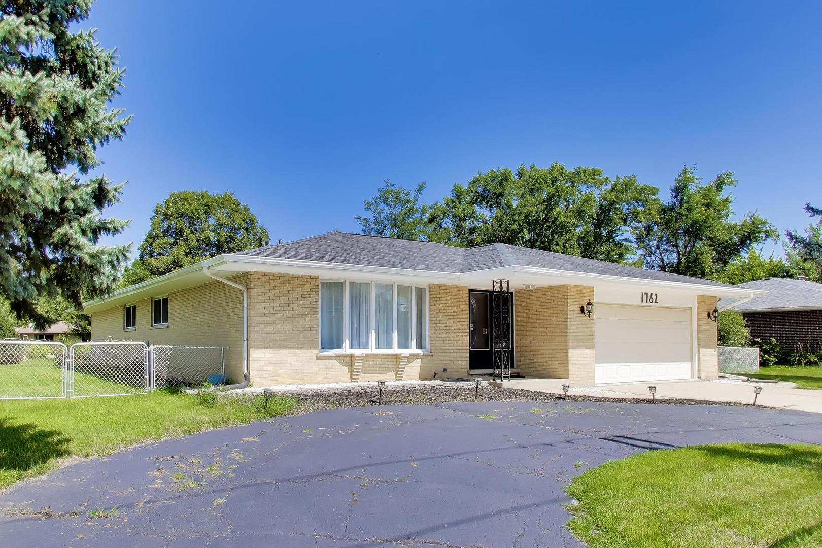 1762 E Camp Mcdonald Road Property Photo 3