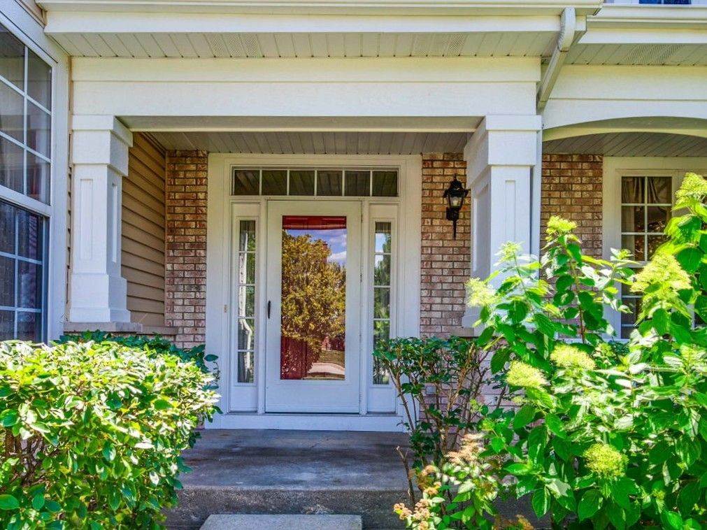 1713 Nathan Lane Property Photo 2
