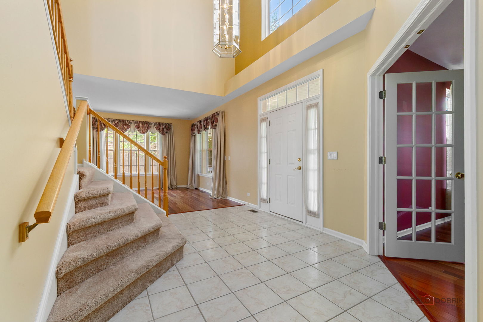 1713 Nathan Lane Property Photo 3
