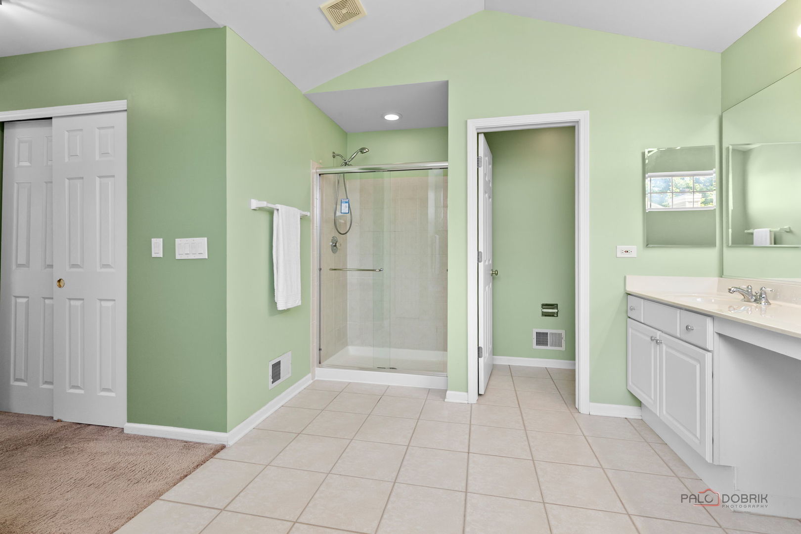 1713 Nathan Lane Property Photo 23