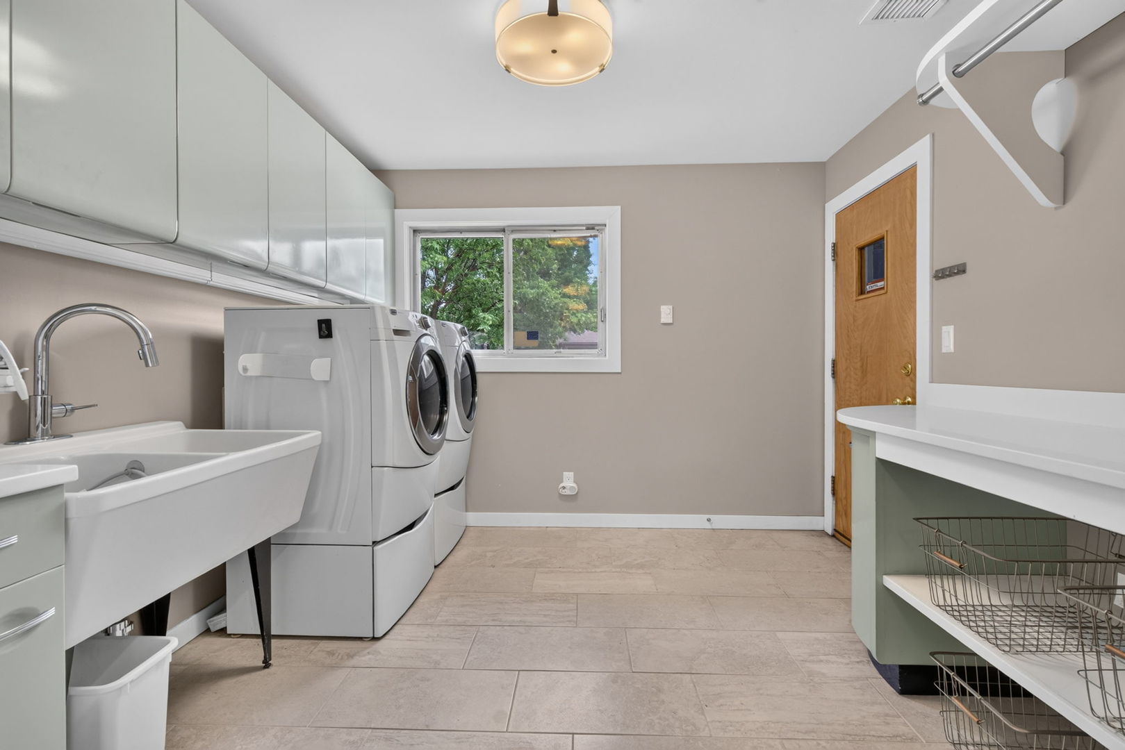 601 Marion Avenue Property Photo 34