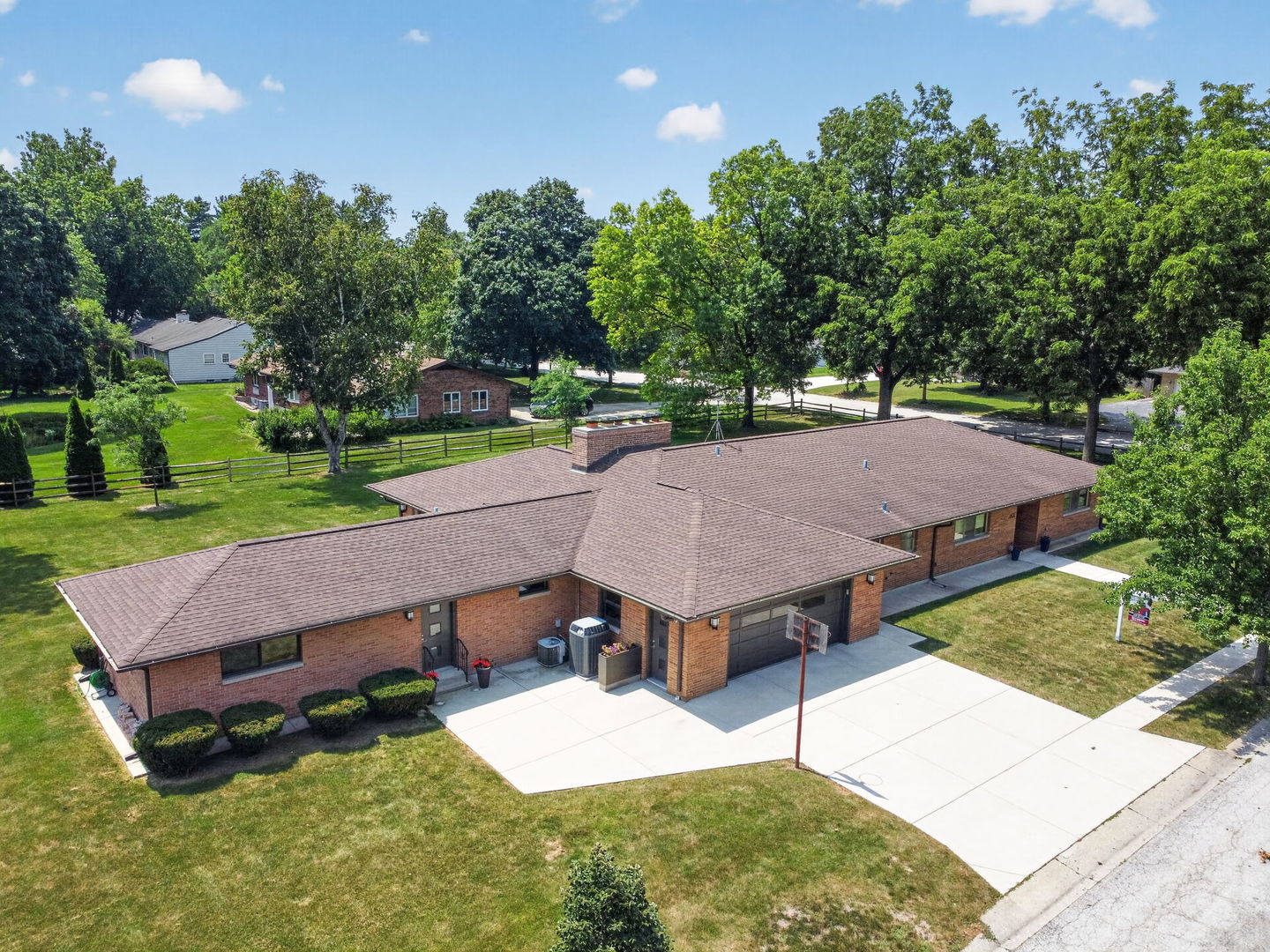601 Marion Avenue Property Photo 45