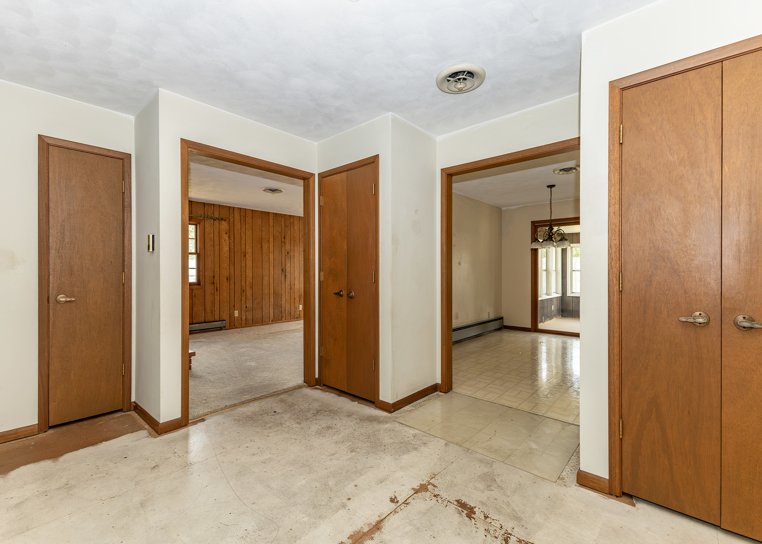 1402 Rosehill Avenue Property Photo 4