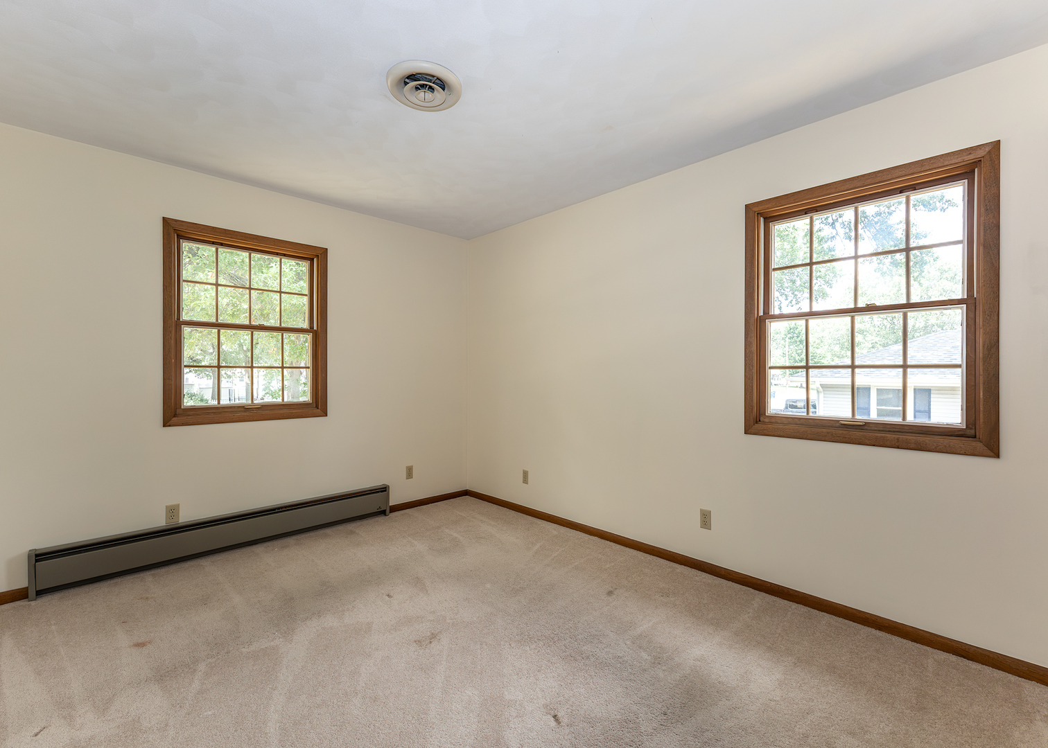 1402 Rosehill Avenue Property Photo 16