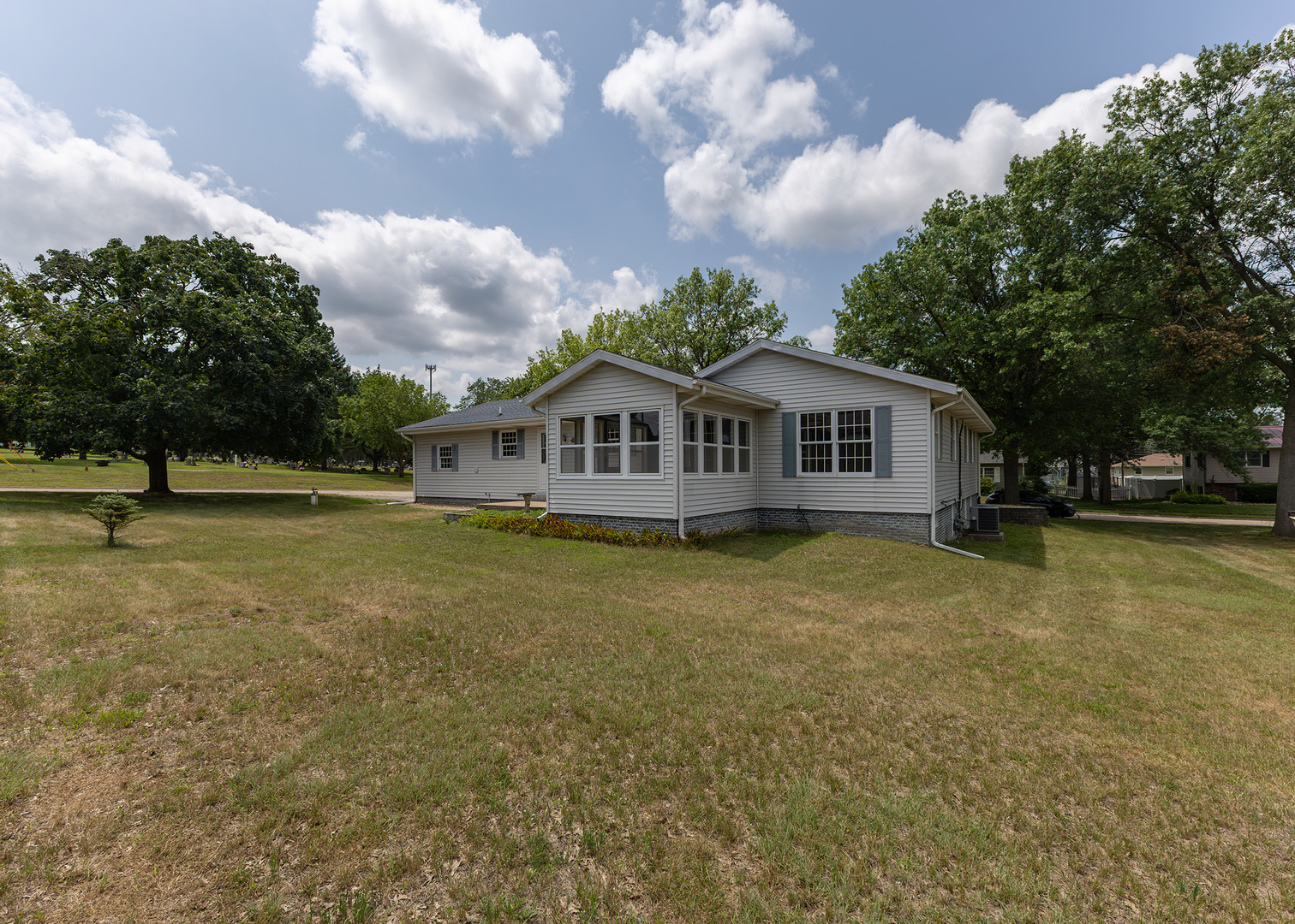 1402 Rosehill Avenue Property Photo 33