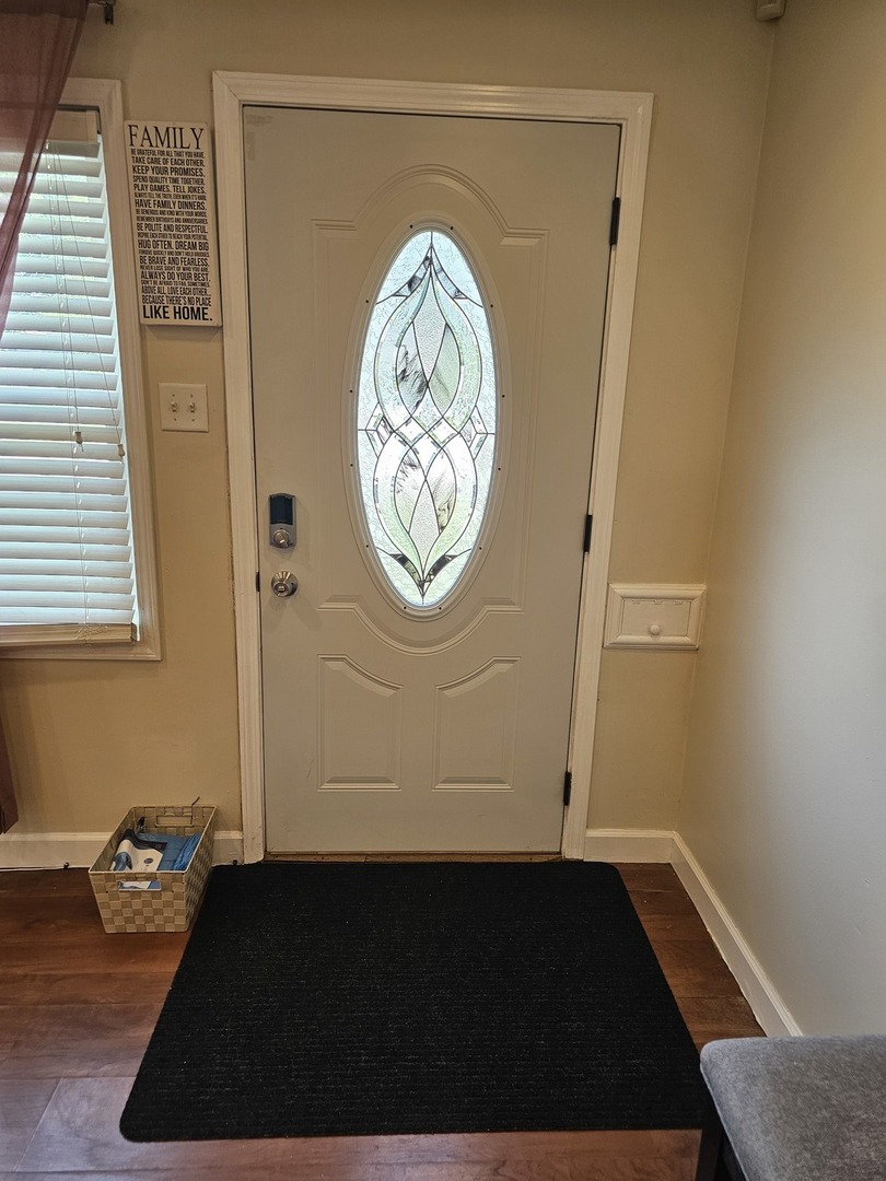 412 Suwanee Street Property Photo 14