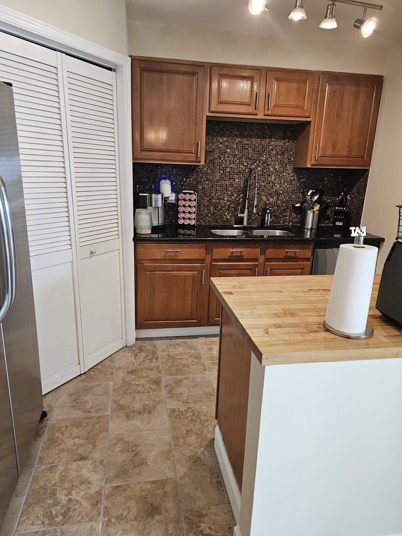 412 Suwanee Street Property Photo 18