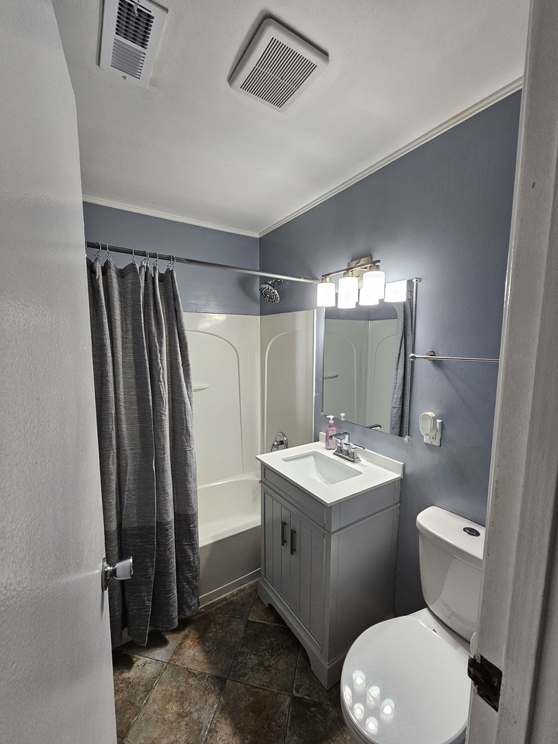 412 Suwanee Street Property Photo 28