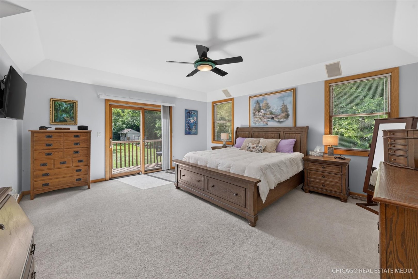 11923 Devonshire Street Property Photo 10