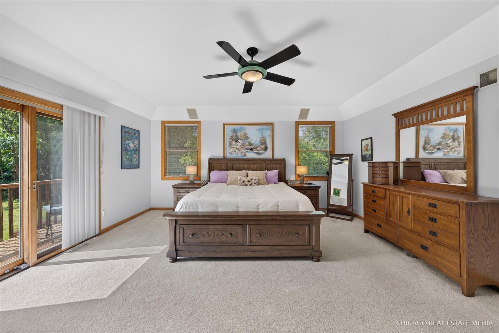11923 Devonshire Street Property Photo 15