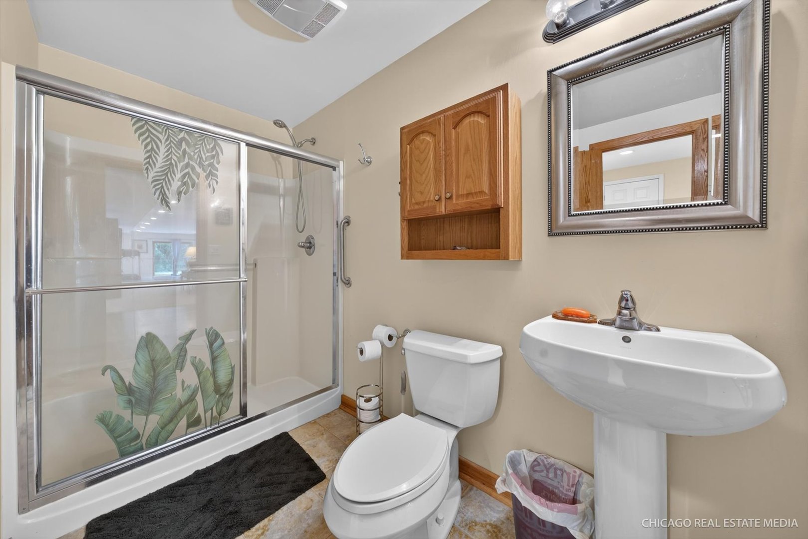11923 Devonshire Street Property Photo 21