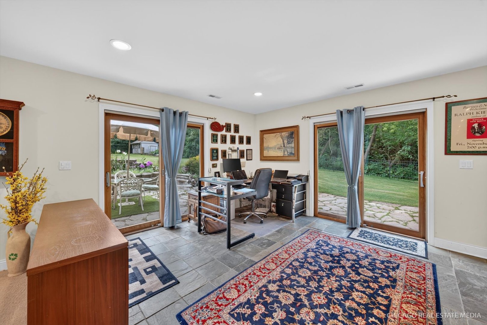 11923 Devonshire Street Property Photo 25