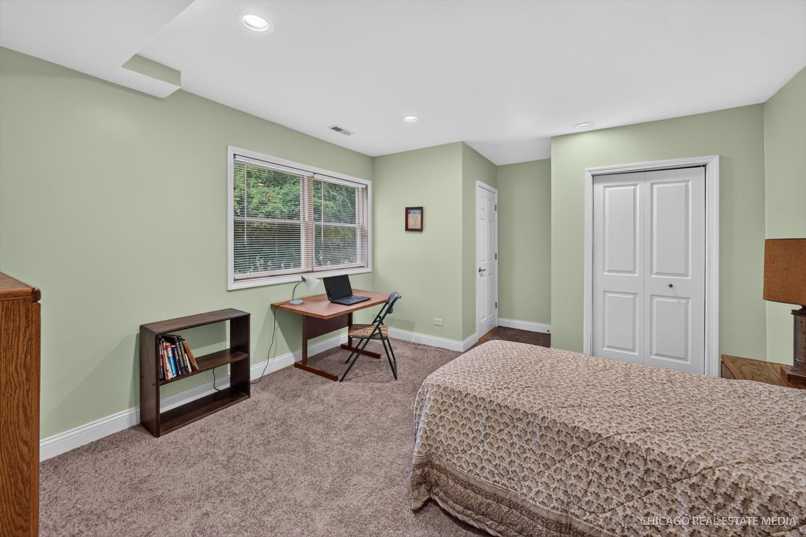 11923 Devonshire Street Property Photo 28