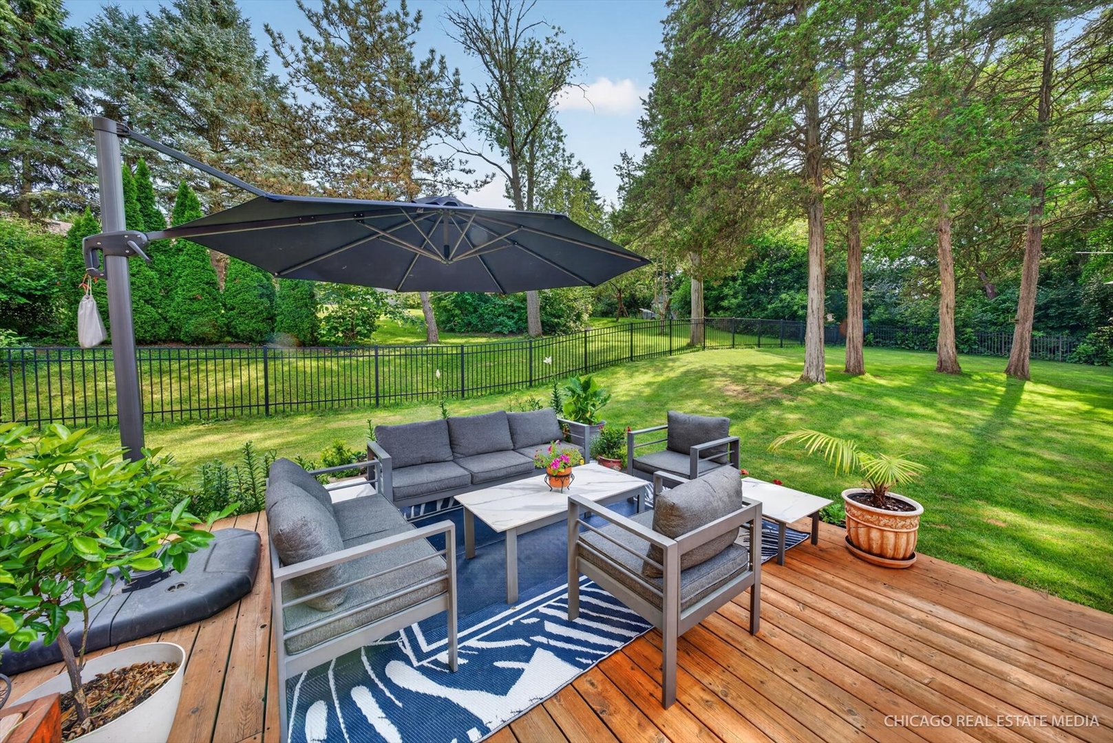 11923 Devonshire Street Property Photo 30