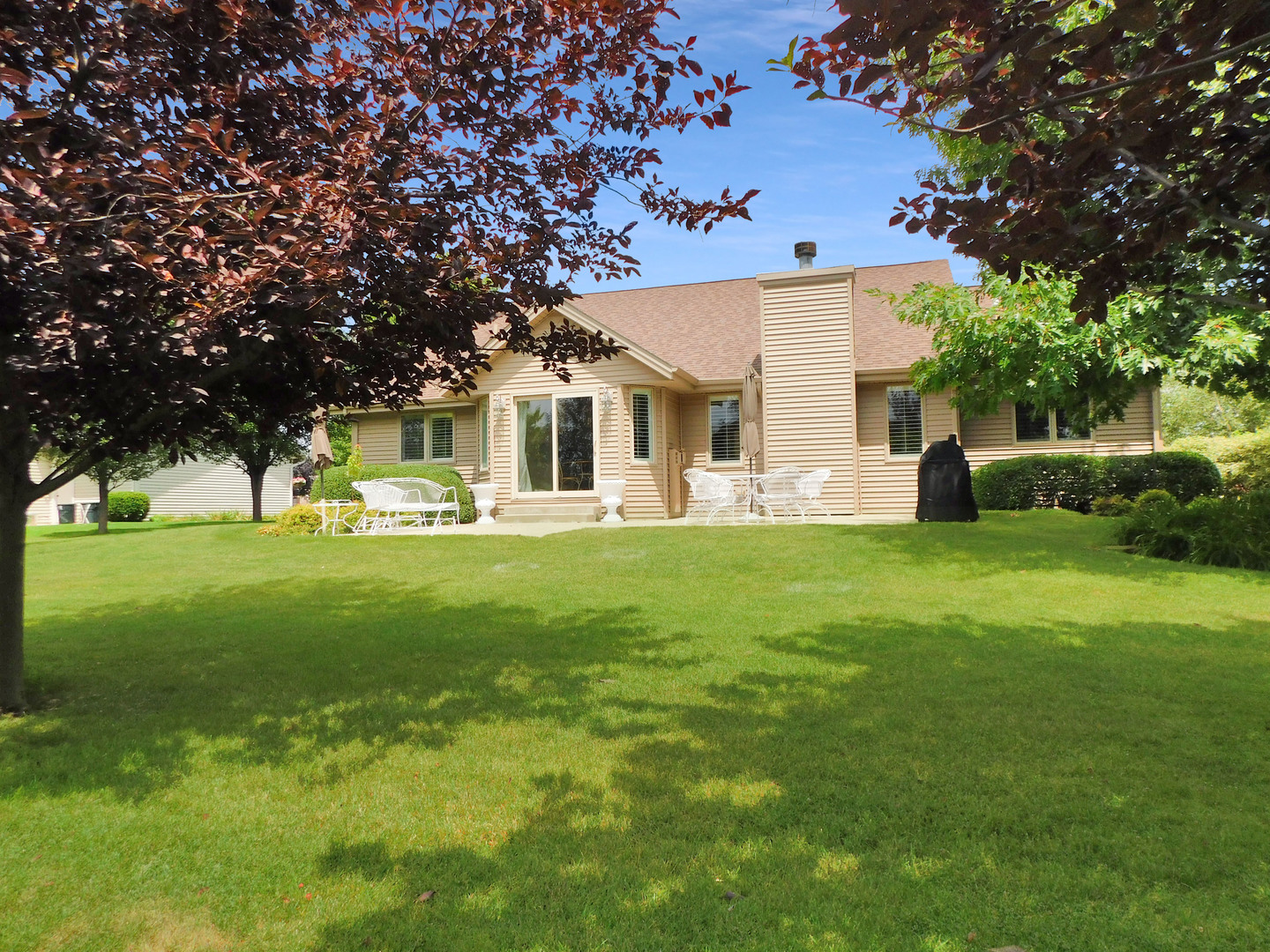 4470 Bellview Way Property Photo 11