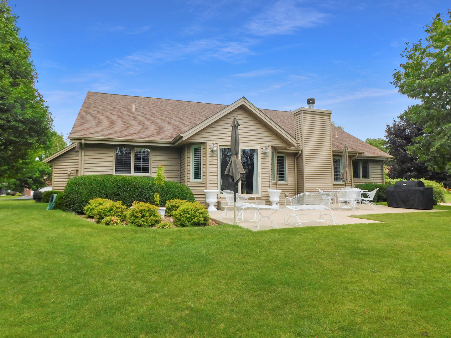4470 Bellview Way Property Photo 13