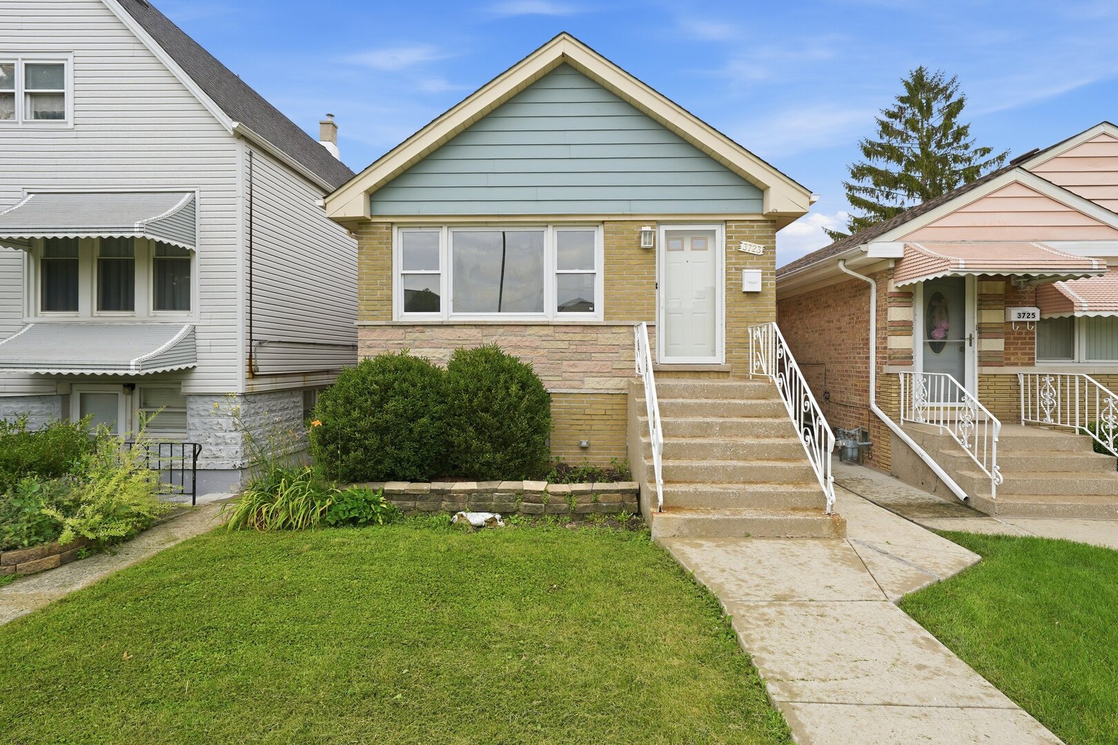 3723 S 53rd Court Property Photo