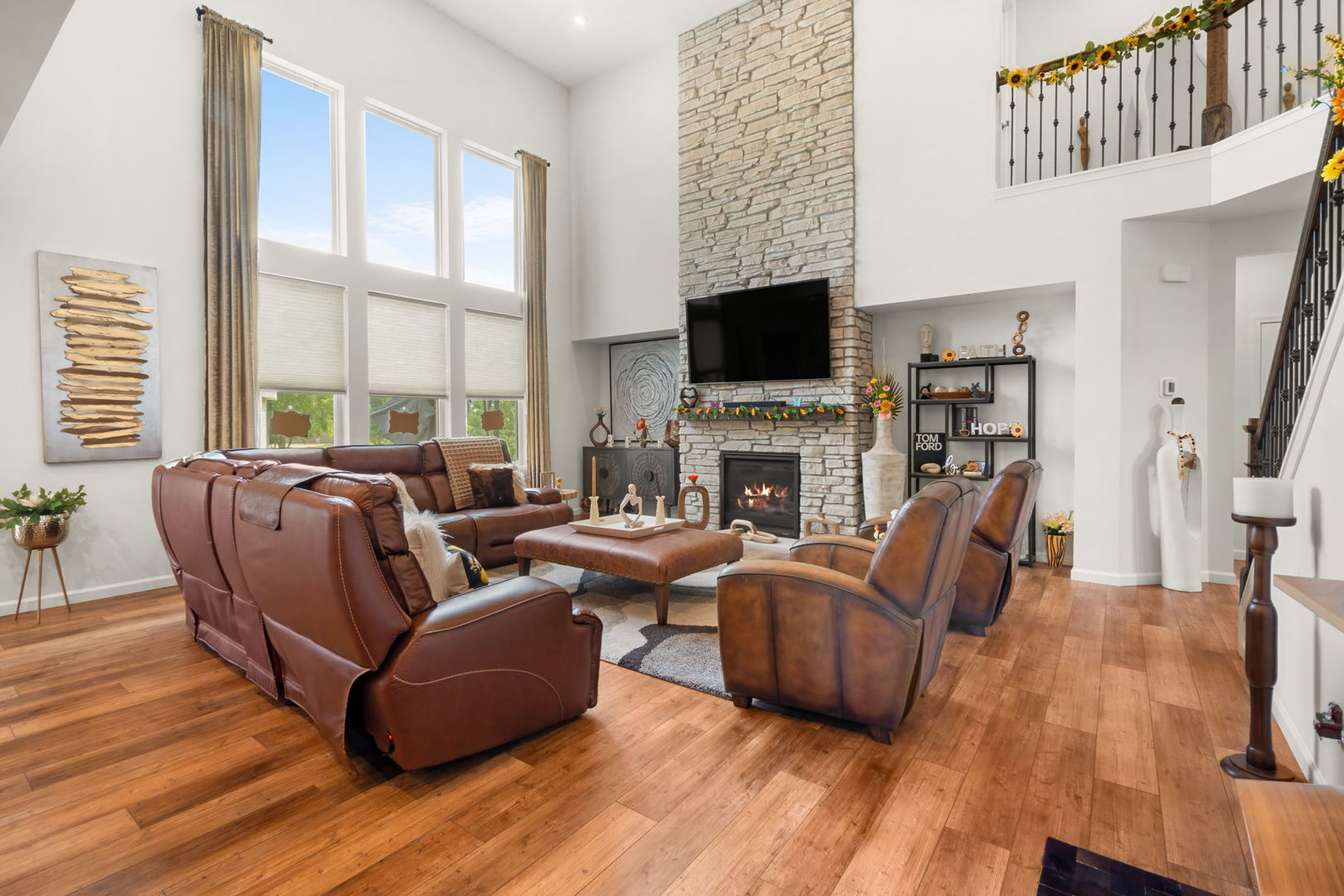 27018 W Rustic Wood Lane Property Photo 8