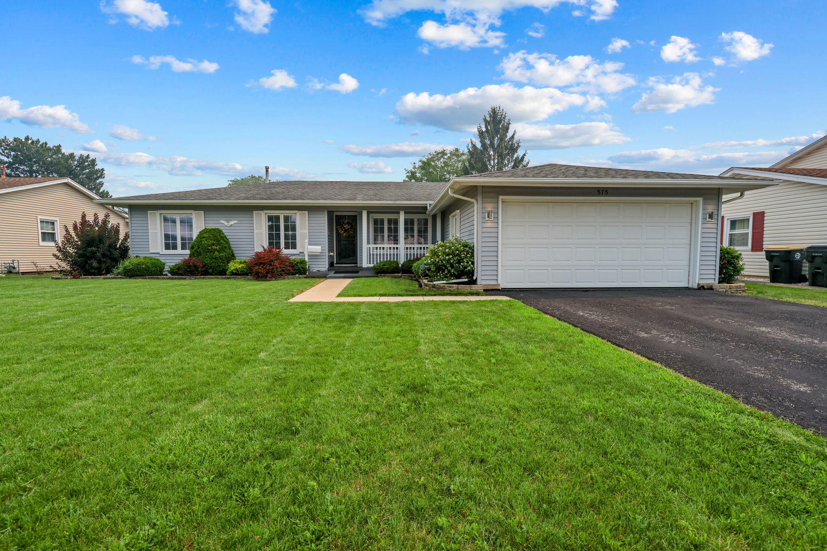 575 Gateshead N Avenue Property Photo 1