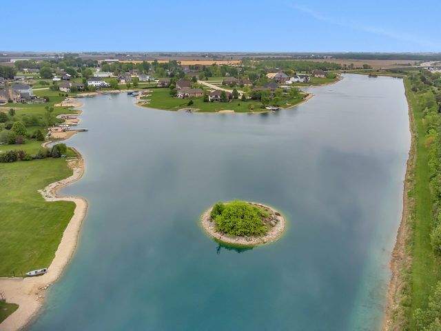 216 Slalom Court Property Photo 2